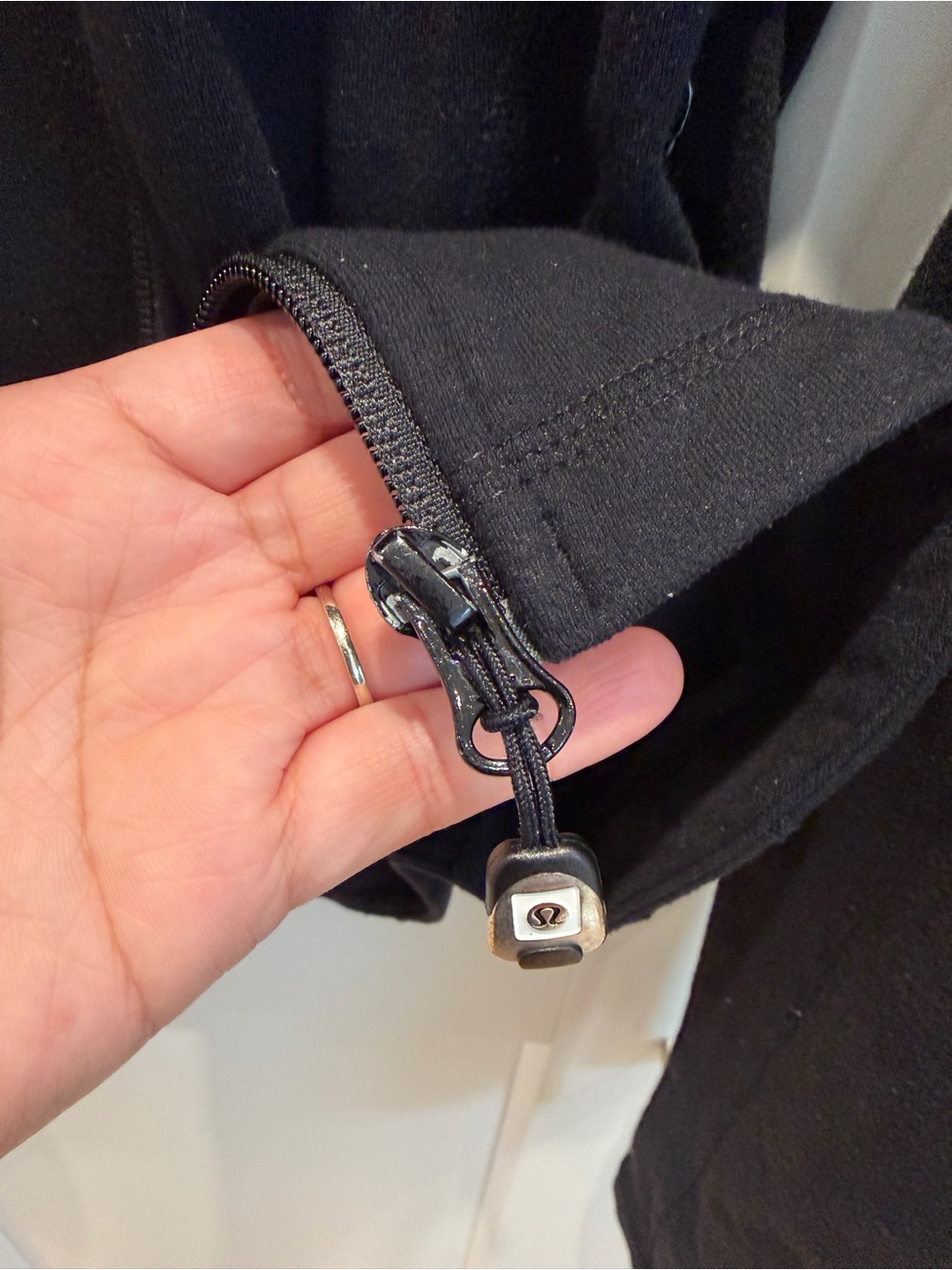 🖤Lululemon Black Zip-Up Jacket | Size 8 - Picture 7 of 10
